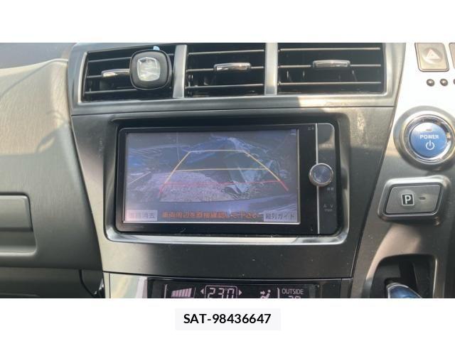 Toyota PRIUS ALPHA 2014-03 8131989-24