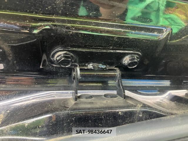 Toyota PRIUS ALPHA 2014-03 8131989-27