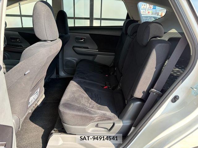 Toyota PRIUS ALPHA 2014-02 8131977-18