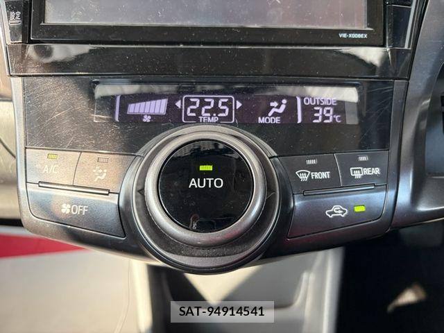 Toyota PRIUS ALPHA 2014-02 8131977-25