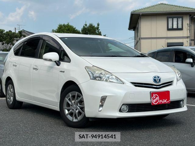 Toyota PRIUS ALPHA 2014-02 8131977-3