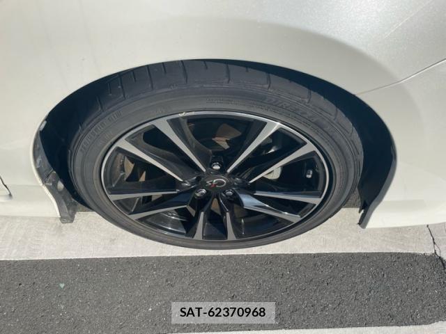 Toyota PRIUS ALPHA 2015-09 8131976-7