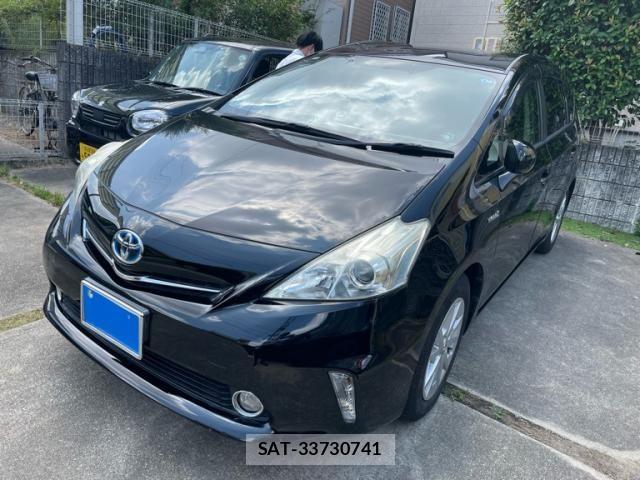 Toyota PRIUS ALPHA 2014-03 8131982-0