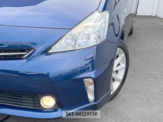 Toyota PRIUS ALPHA 2011-10 8131978-12