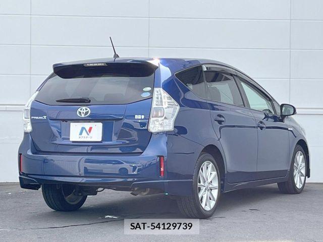 Toyota PRIUS ALPHA 2011-10 8131978-16
