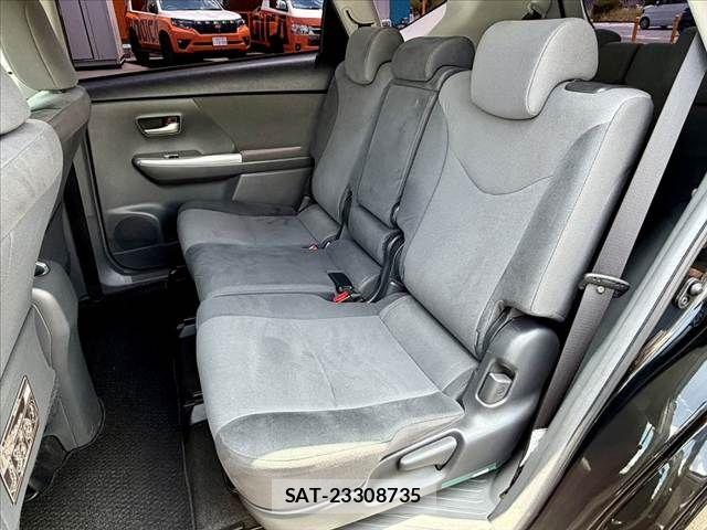 Toyota PRIUS ALPHA 2014-03 8131979-18