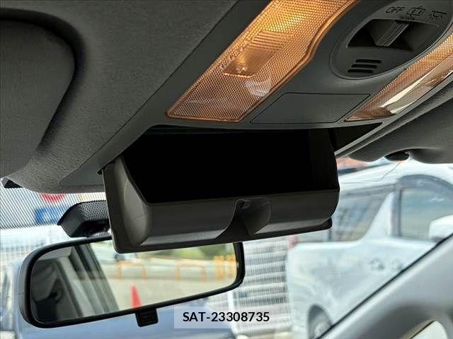 Toyota PRIUS ALPHA 2014-03 8131979-23