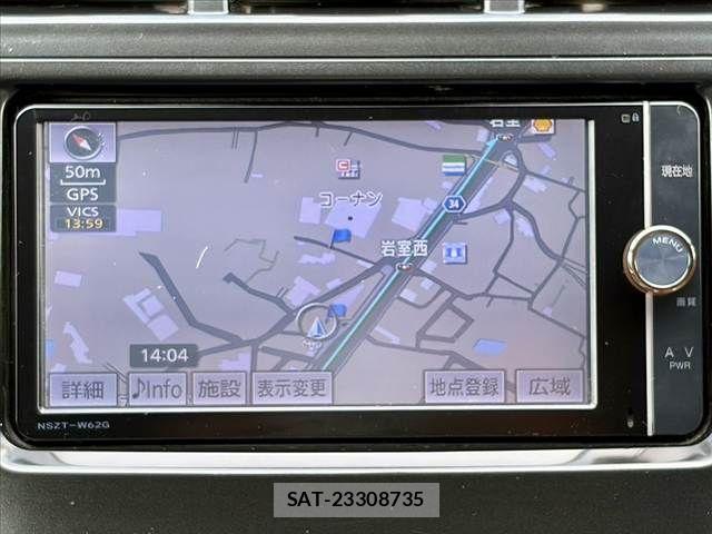 Toyota PRIUS ALPHA 2014-03 8131979-3