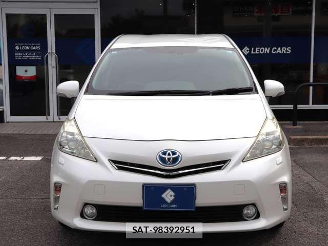 Toyota PRIUS ALPHA 2013-01 8131980-5