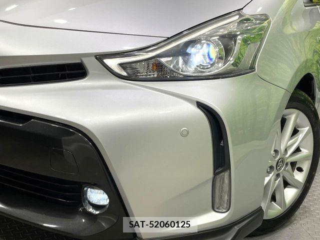 Toyota PRIUS ALPHA 2017-12 8146473-14
