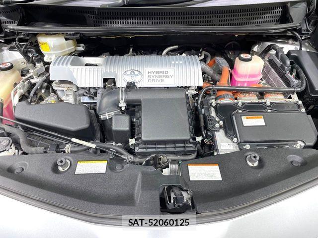 Toyota PRIUS ALPHA 2017-12 8146473-17