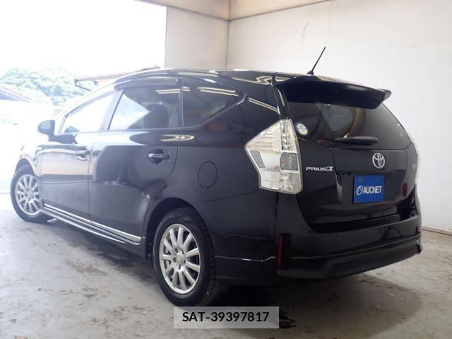 Toyota PRIUS ALPHA 2011-09 8159052-2