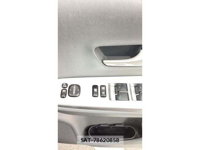 Toyota PRIUS ALPHA 2012-03 8159057-16