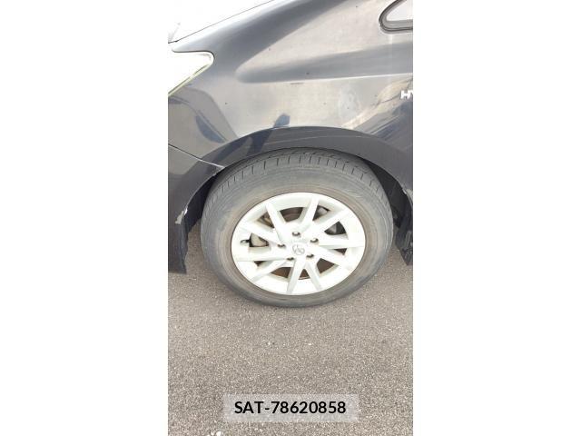 Toyota PRIUS ALPHA 2012-03 8159057-4