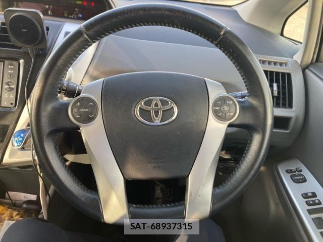 Toyota PRIUS ALPHA 2012-02 8159056-15