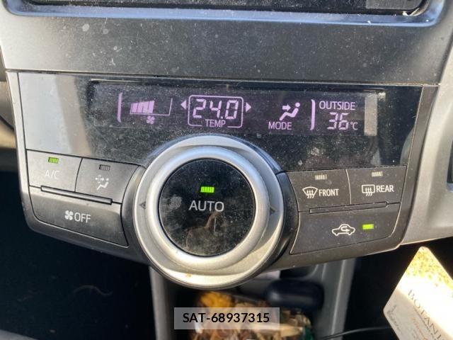 Toyota PRIUS ALPHA 2012-02 8159056-17