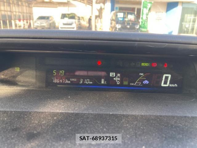 Toyota PRIUS ALPHA 2012-02 8159056-20