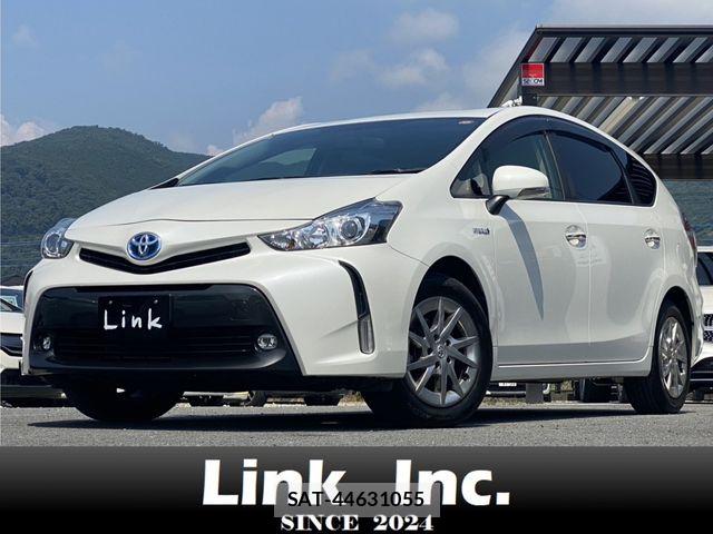 Toyota PRIUS ALPHA 2017-08 8209683-0