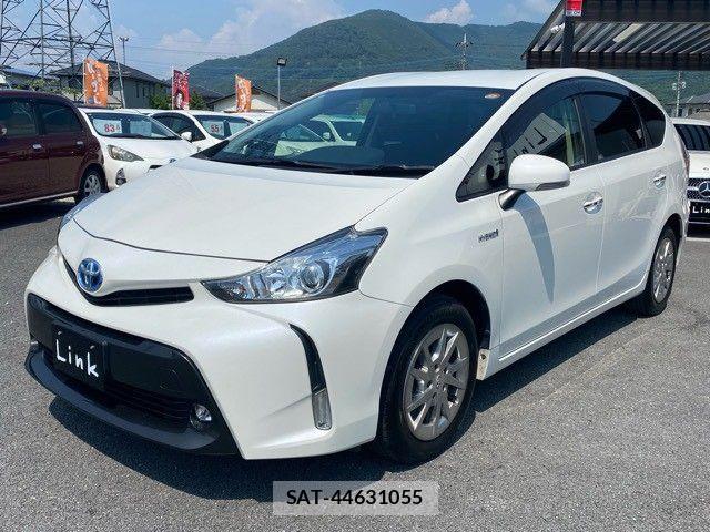 Toyota PRIUS ALPHA 2017-08 8209683-9