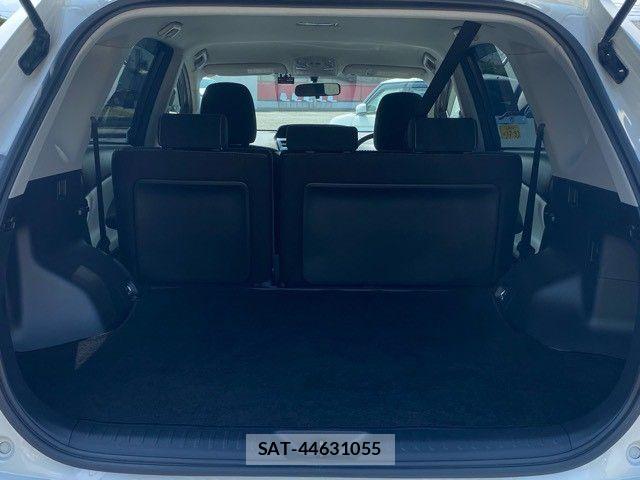Toyota PRIUS ALPHA 2017-08 8209683-15