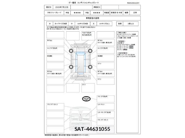 Toyota PRIUS ALPHA 2017-08 8209683-1