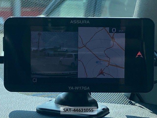 Toyota PRIUS ALPHA 2017-08 8209683-26