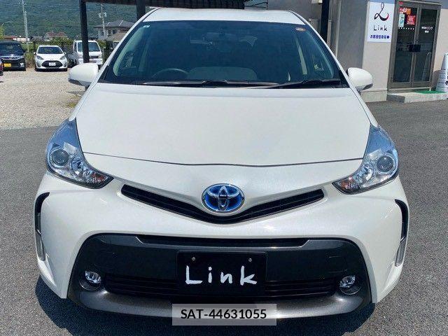 Toyota PRIUS ALPHA 2017-08 8209683-2