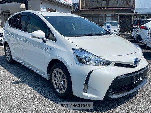 Toyota PRIUS ALPHA 2017-08 8209683-3