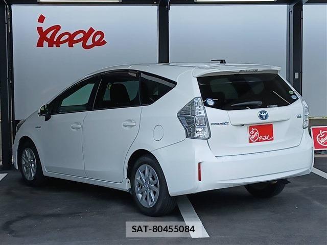 Toyota PRIUS ALPHA 2012-03 8209685-2