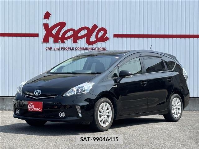 Toyota PRIUS ALPHA 2012-10 8209687-0