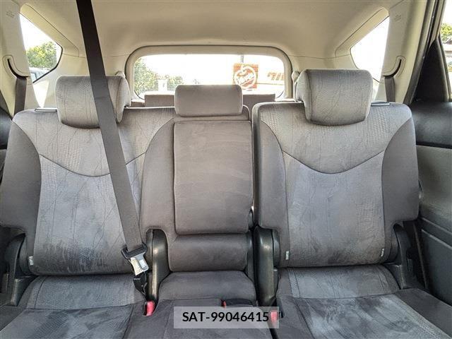 Toyota PRIUS ALPHA 2012-10 8209687-14