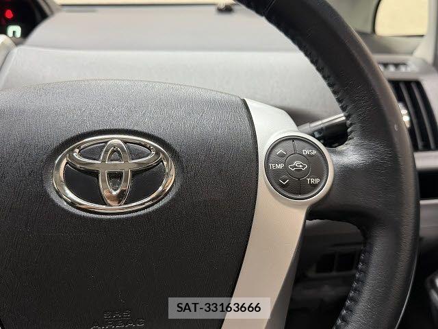 Toyota PRIUS ALPHA 2012-01 8209689-16