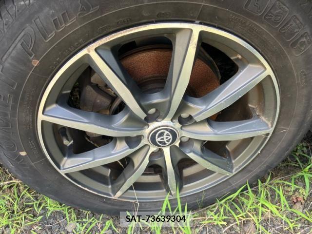 Toyota PRIUS ALPHA 2012-03 8209697-9