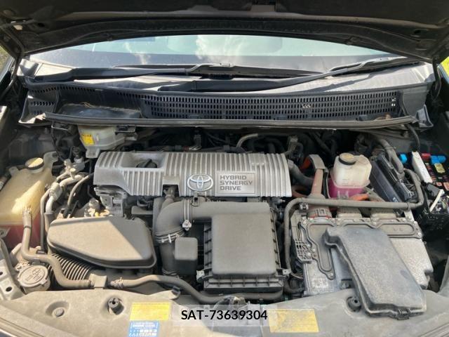 Toyota PRIUS ALPHA 2012-03 8209697-11