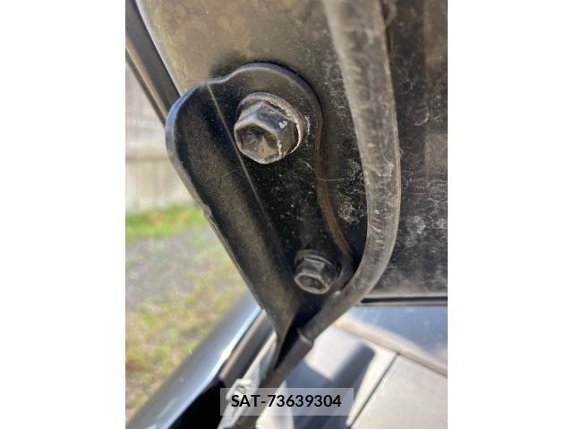 Toyota PRIUS ALPHA 2012-03 8209697-12