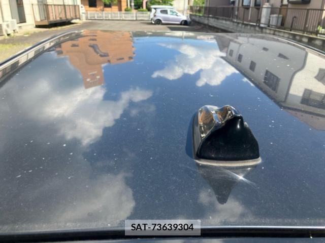Toyota PRIUS ALPHA 2012-03 8209697-5
