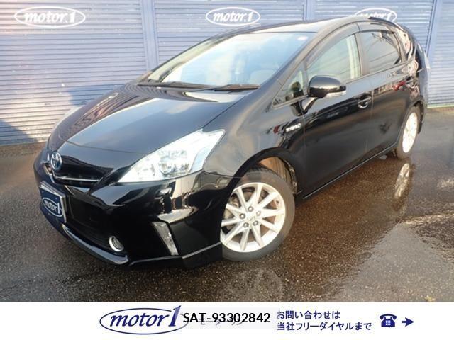 Toyota PRIUS ALPHA 2012-10 8209688-0