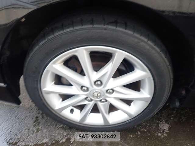 Toyota PRIUS ALPHA 2012-10 8209688-27