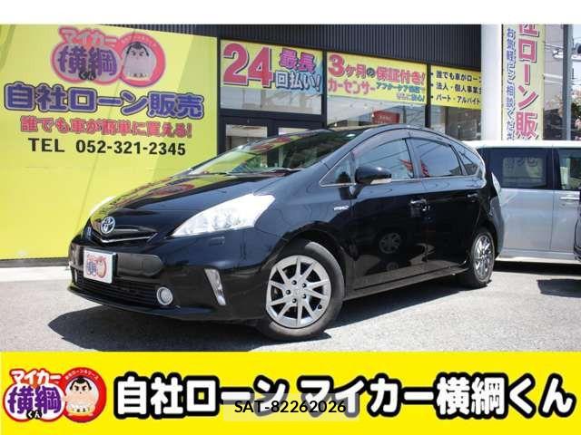 Toyota PRIUS ALPHA 2013-12 8209684-0