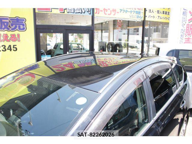 Toyota PRIUS ALPHA 2013-12 8209684-11