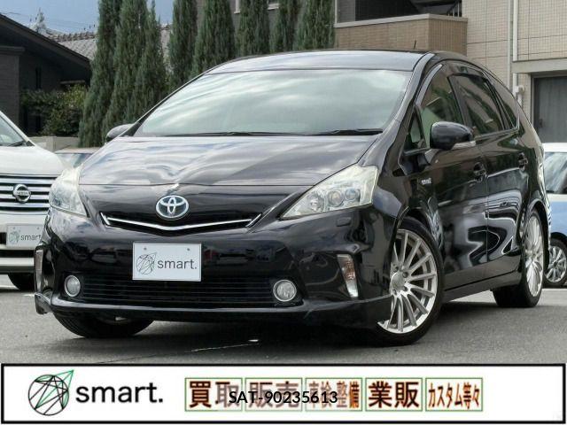 Toyota PRIUS ALPHA 2012-07 8209693-0