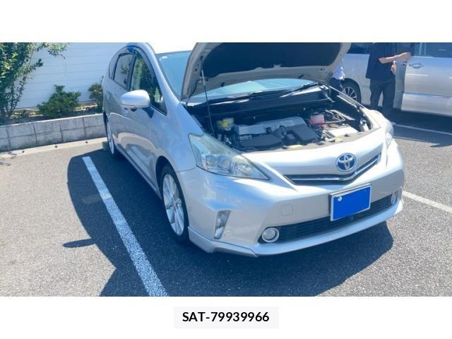 Toyota PRIUS ALPHA 2011-10 8209691-7