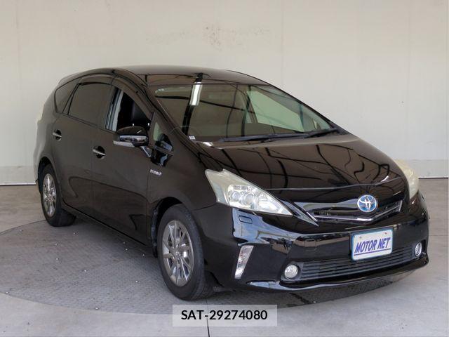 Toyota PRIUS ALPHA 2013-11 8209690-16