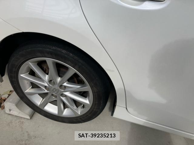 Toyota PRIUS ALPHA 2013-11 8231389-9