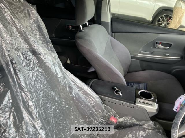 Toyota PRIUS ALPHA 2013-11 8231389-12