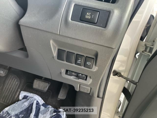 Toyota PRIUS ALPHA 2013-11 8231389-15