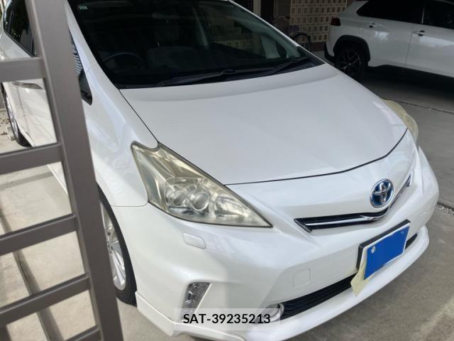 Toyota PRIUS ALPHA 2013-11 8231389-2