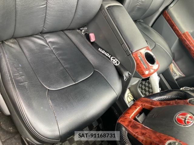 Toyota PRIUS ALPHA 2013-12 8231387-8