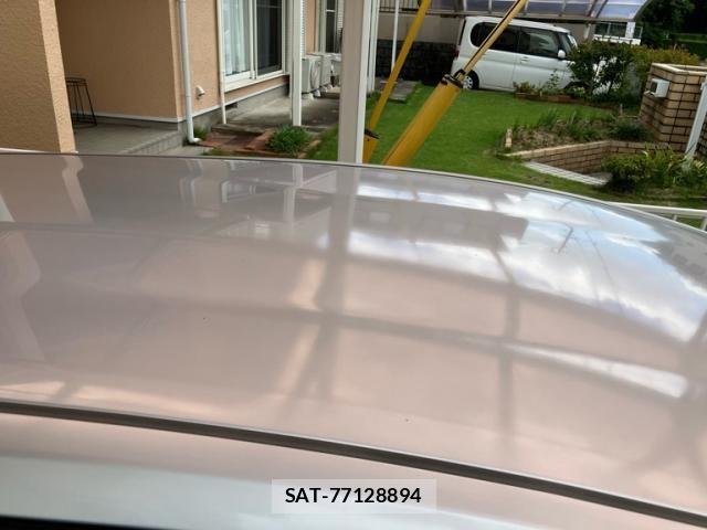 Toyota PRIUS ALPHA 2012-05 8231397-9