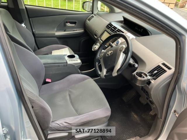 Toyota PRIUS ALPHA 2012-05 8231397-21
